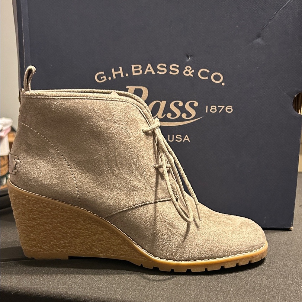 G.H. Bass & Co. Women's Beige Suede Wedge Boots